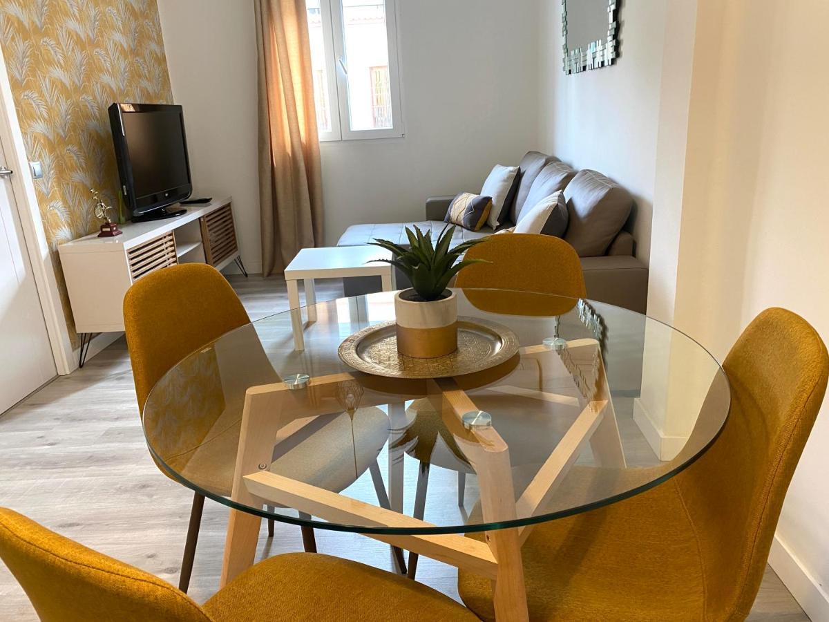 Apartamento Triana Habitame Inmobiliaria เซบีญา ภายนอก รูปภาพ