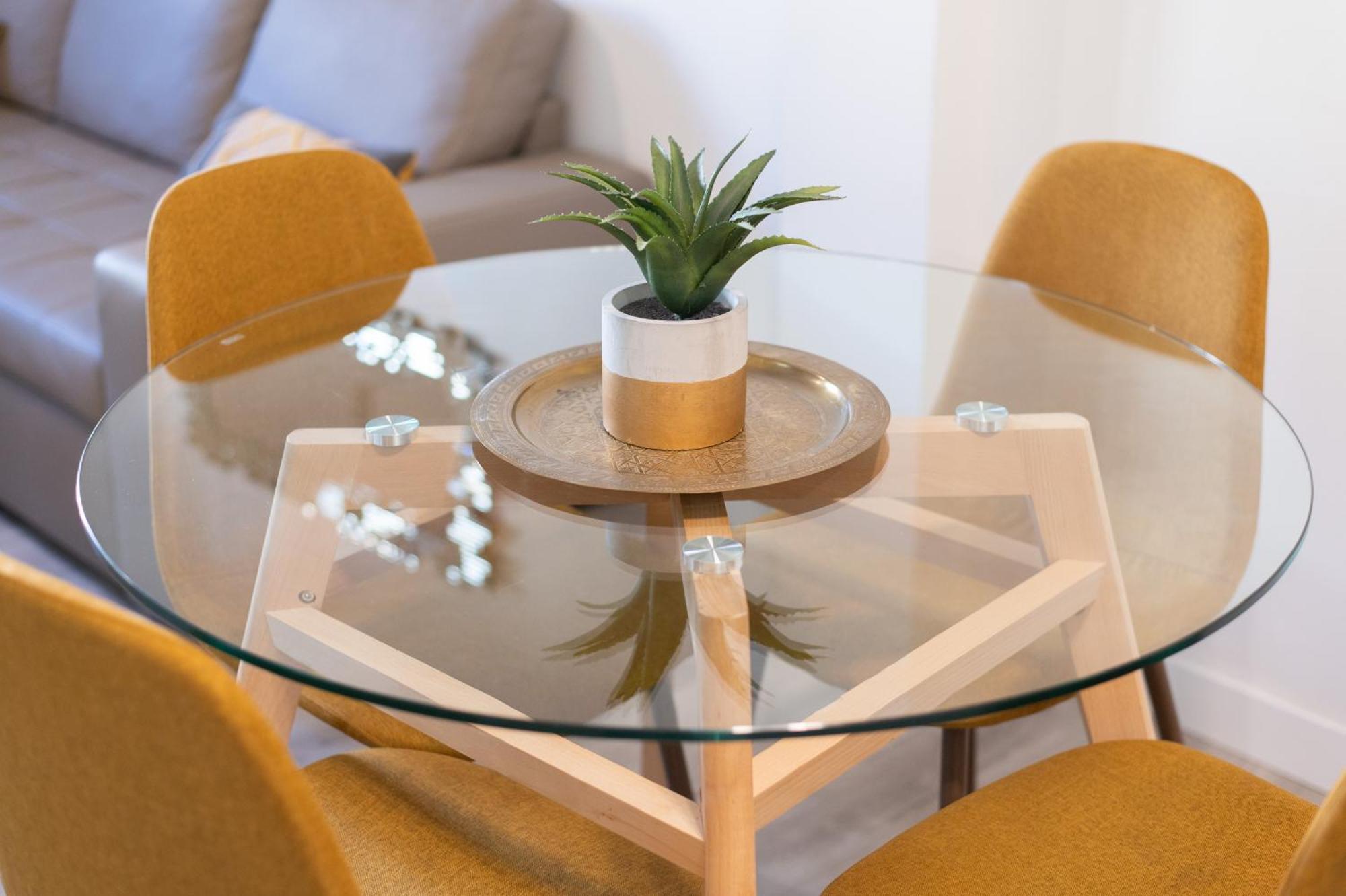 Apartamento Triana Habitame Inmobiliaria เซบีญา ภายนอก รูปภาพ
